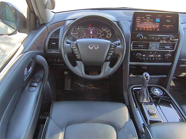 2022 INFINITI QX80 Premium Select