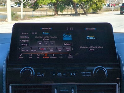 2022 INFINITI QX80 Premium Select