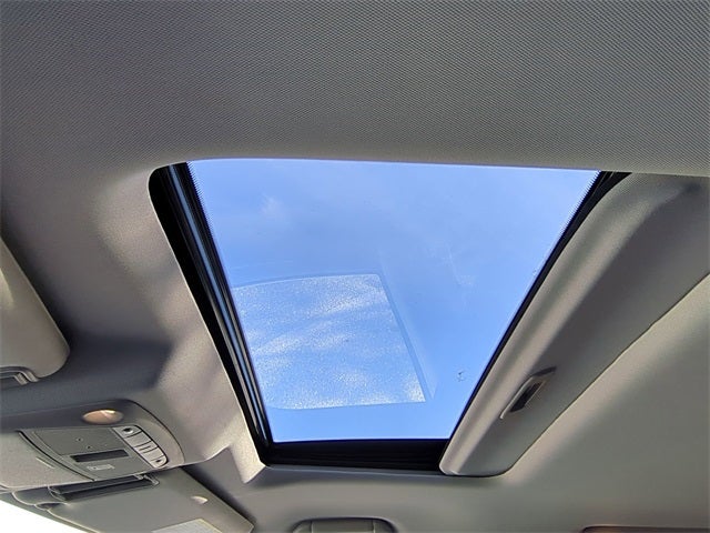 2022 INFINITI QX80 Premium Select