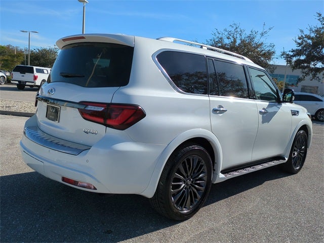 2022 INFINITI QX80 Premium Select