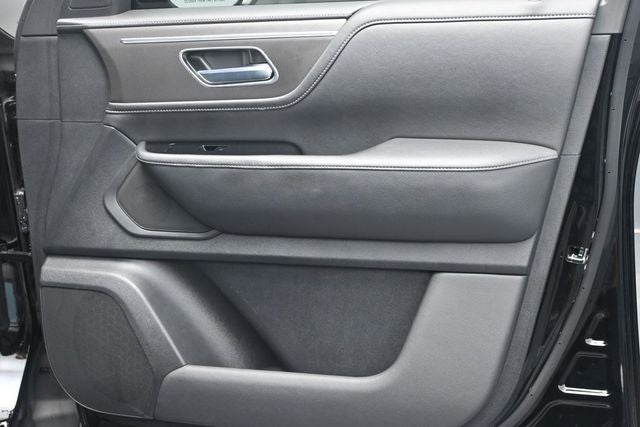 2025 INFINITI QX80 PURE