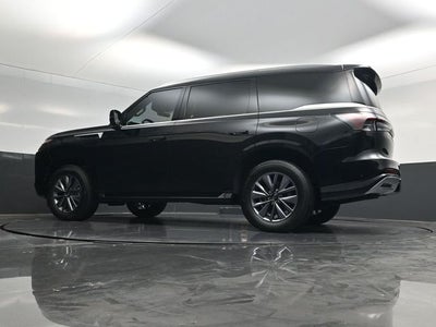 2025 INFINITI QX80 PURE