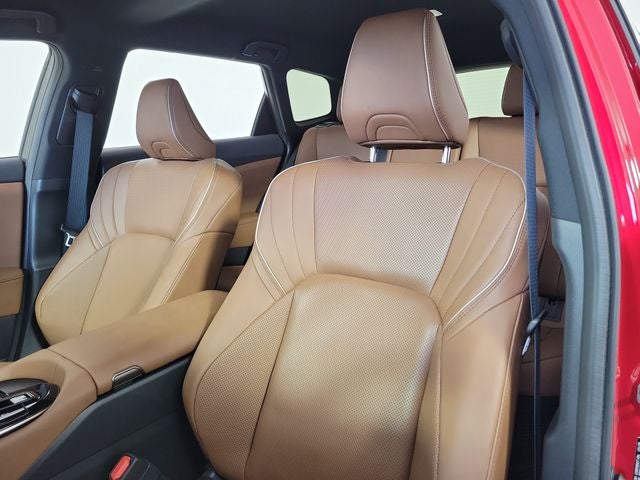 2025 Toyota Crown Signia XLE