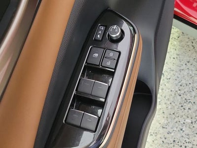 2025 Toyota Crown Signia XLE