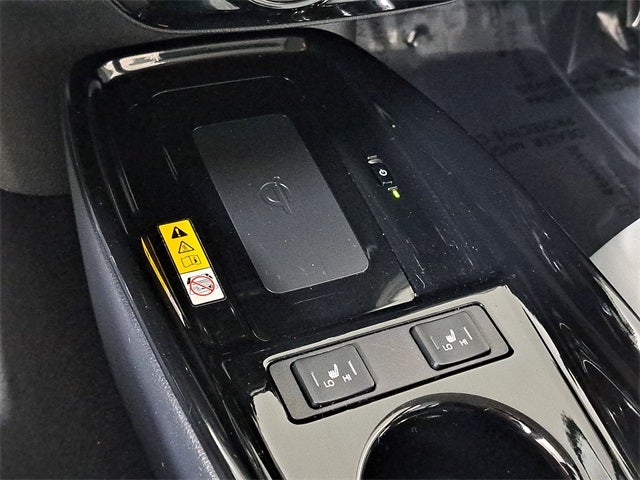 2022 Toyota Prius XLE