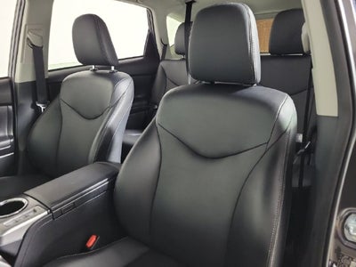 2015 Toyota Prius v Four
