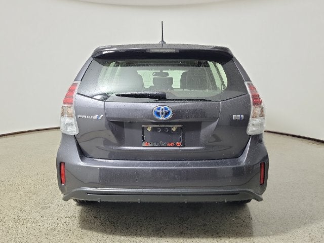 2015 Toyota Prius v Four