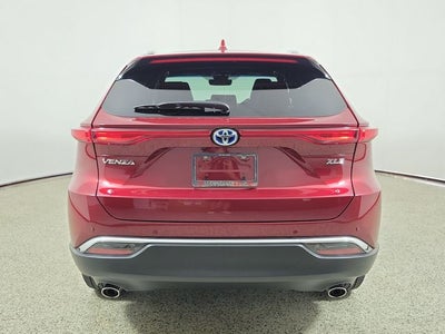 2024 Toyota Venza XLE
