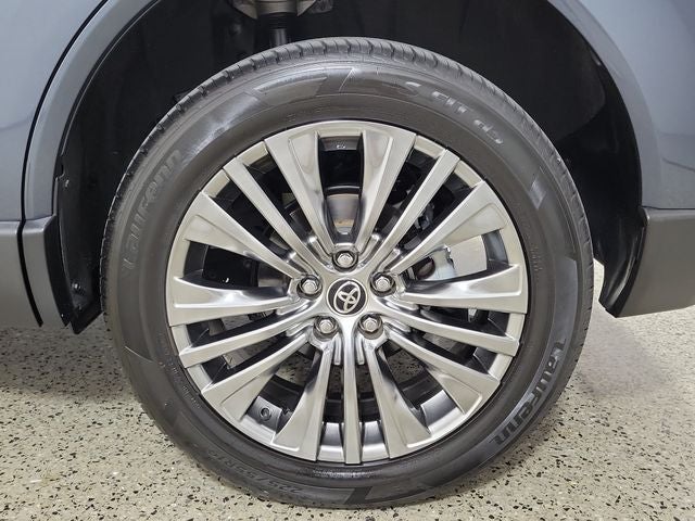 2023 Toyota Venza Limited