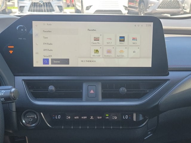 2024 Lexus UX 250h F SPORT Handling