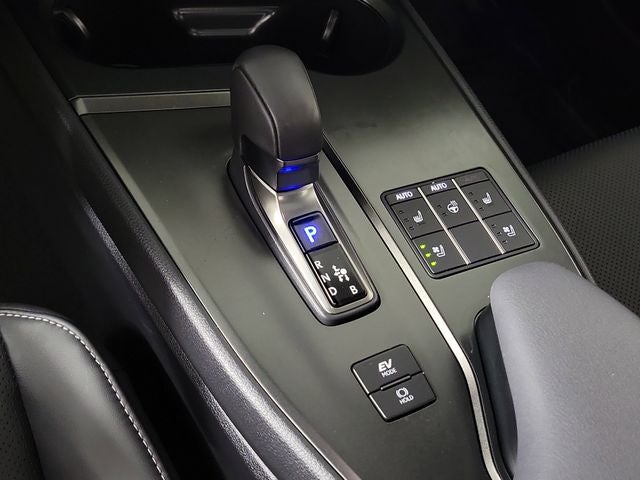 2025 Lexus UX 300h Premium