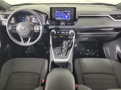 2022 Toyota RAV4 Hybrid SE