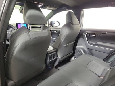 2025 Toyota RAV4 Hybrid SE