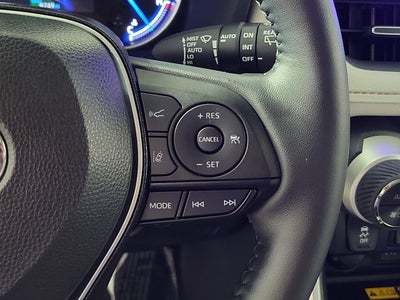 2025 Toyota RAV4 Hybrid XLE Premium