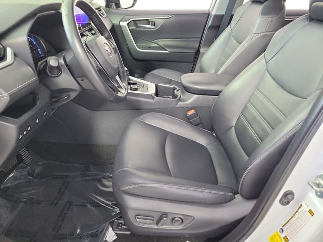 2025 Toyota RAV4 Hybrid XLE Premium