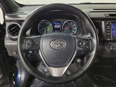 2018 Toyota RAV4 Hybrid SE