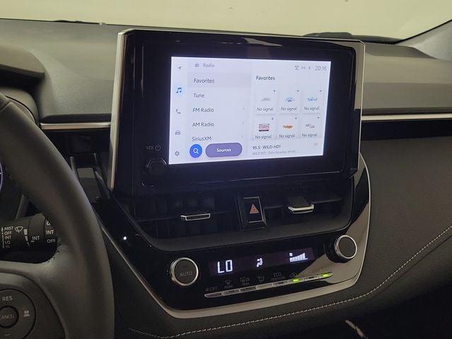 2024 Toyota Corolla Hatchback SE