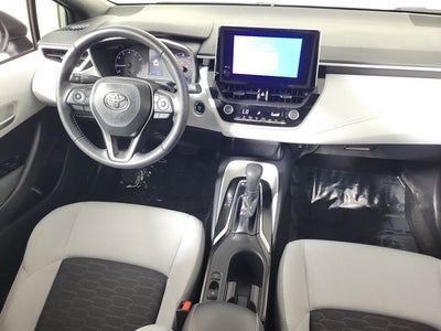 2025 Toyota Corolla Hatchback SE