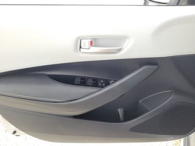 2025 Toyota Corolla Hatchback SE