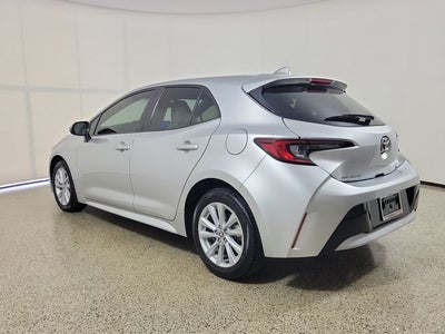 2025 Toyota Corolla Hatchback SE
