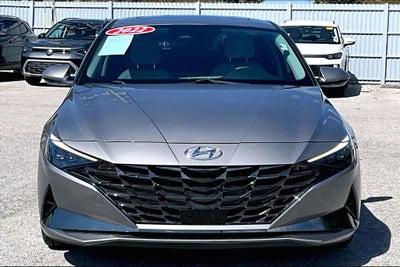 2022 Hyundai Elantra Limited