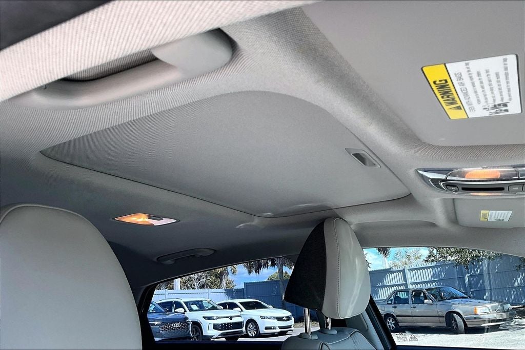 2022 Hyundai Elantra Limited