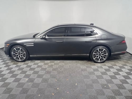 2023 Genesis G90 e-SC