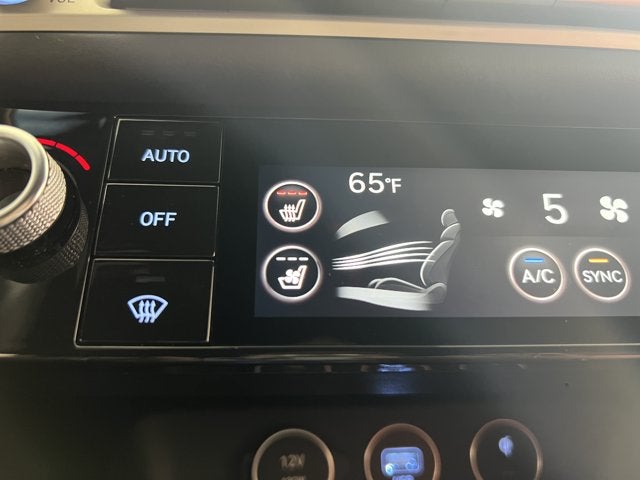 2024 Genesis G70 2.5T RWD