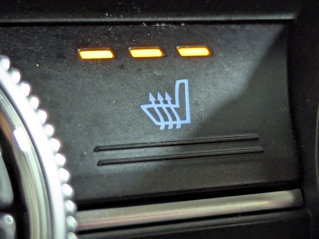 2023 Genesis G70 2.0T RWD