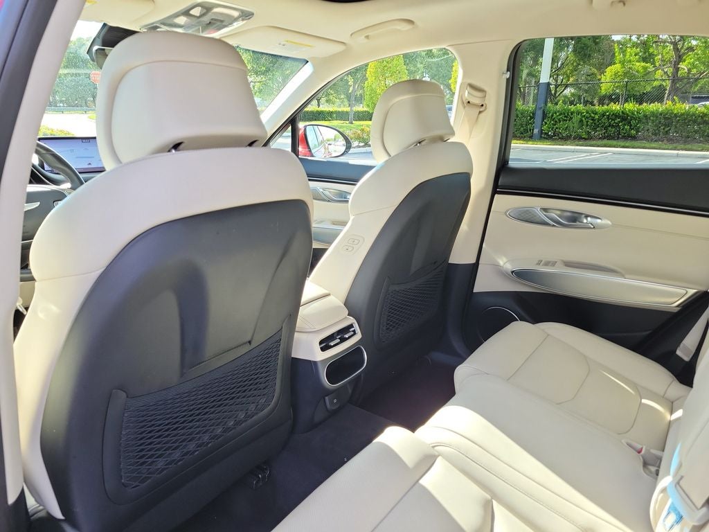 2022 Genesis GV70 2.5T