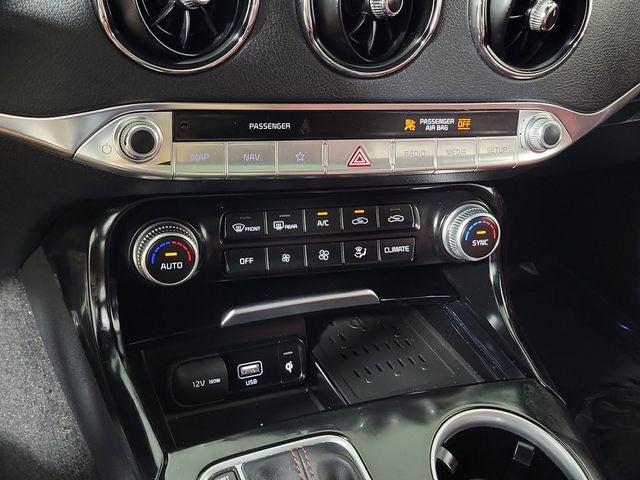 2022 Kia Stinger GT-Line