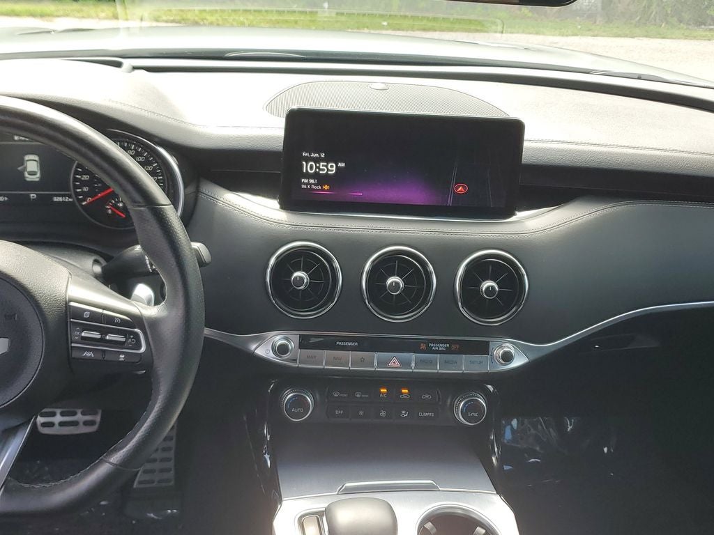 2022 Kia Stinger GT2