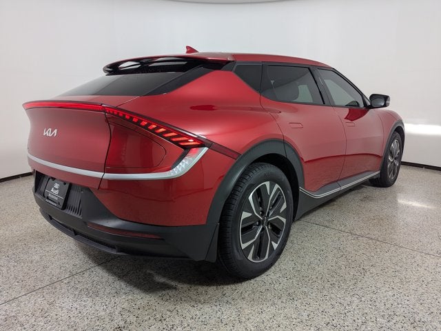 2024 Kia EV6 Light Long Range RWD