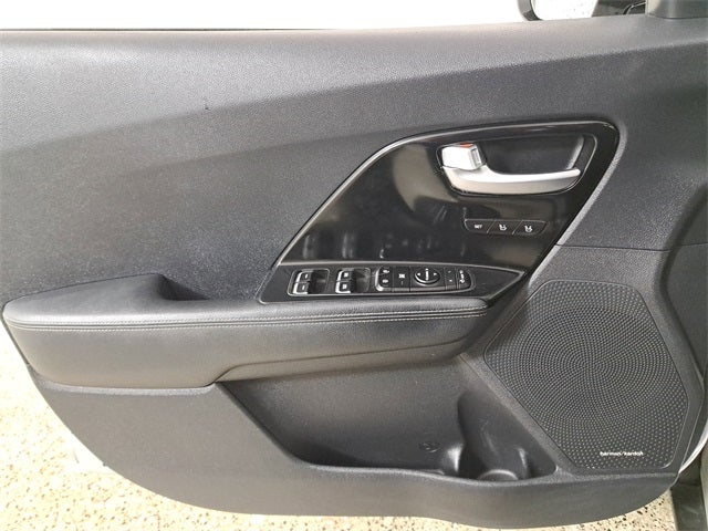 2017 Kia Niro Touring