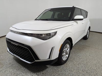 2024 Kia Soul LX IVT
