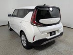 2024 Kia Soul LX IVT