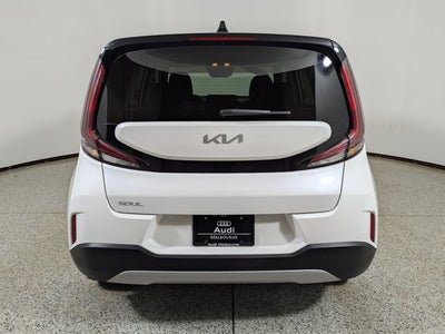 2024 Kia Soul LX IVT