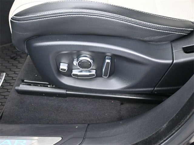 2020 Jaguar F-PACE 25t R-Sport