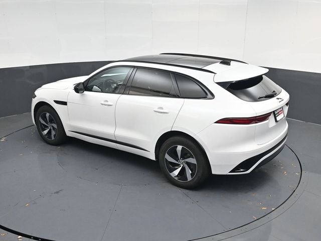 2025 Jaguar F-PACE P250 R-Dynamic S