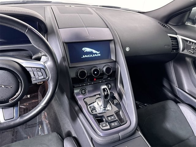 2022 Jaguar F-TYPE P450