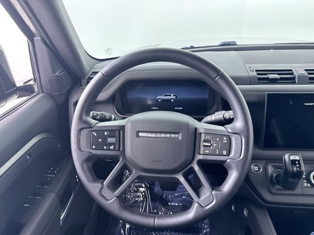 2025 Land Rover Defender X-Dynamic SE