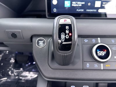 2023 Land Rover Defender X-Dynamic SE