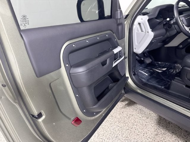 2023 Land Rover Defender S
