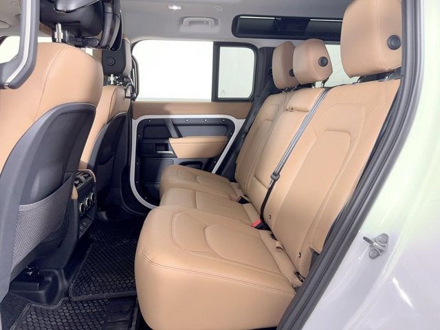 2025 Land Rover Defender S