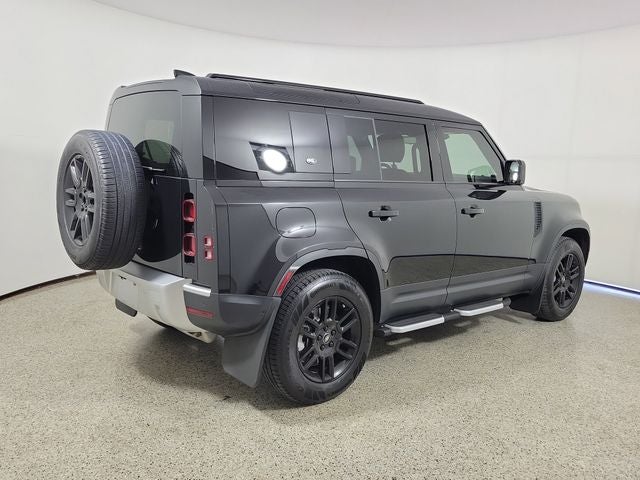 2024 Land Rover Defender 110 S
