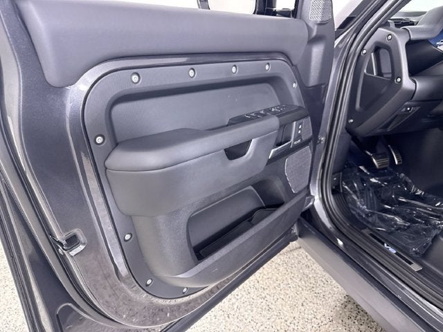 2024 Land Rover Defender Carpathian Edition