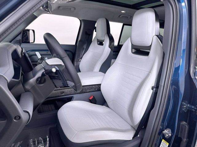 2026 Land Rover Defender OCTA