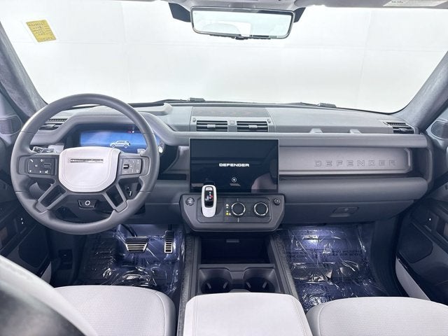 2026 Land Rover Defender OCTA
