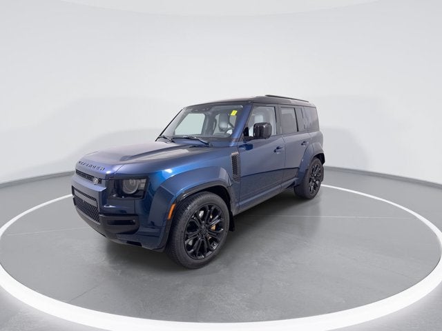2026 Land Rover Defender OCTA