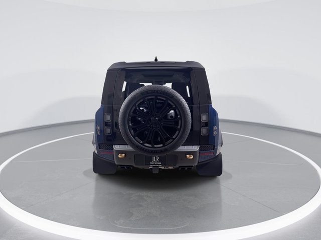 2026 Land Rover Defender OCTA